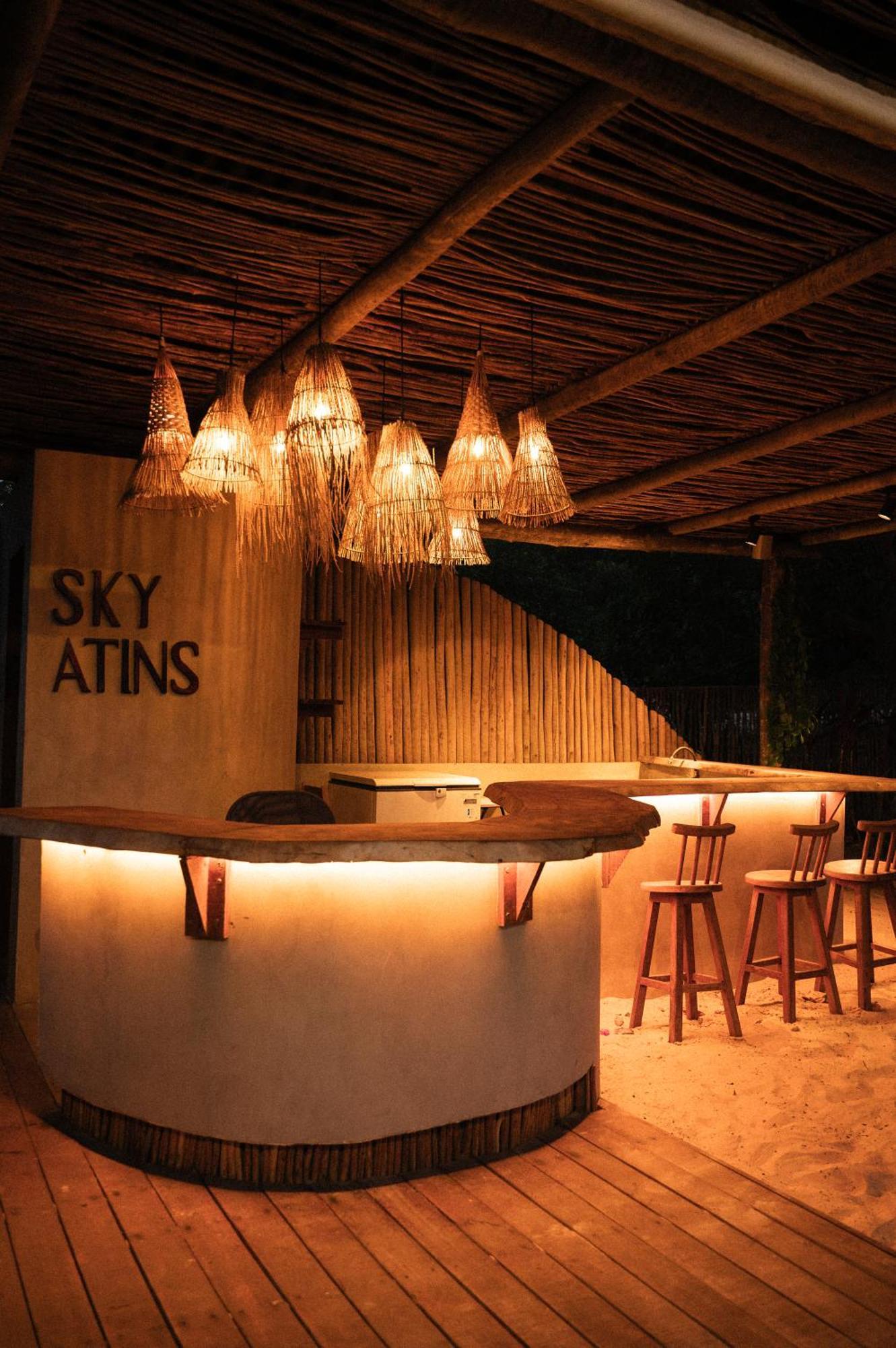 Sky Atins Rooftop Exterior foto